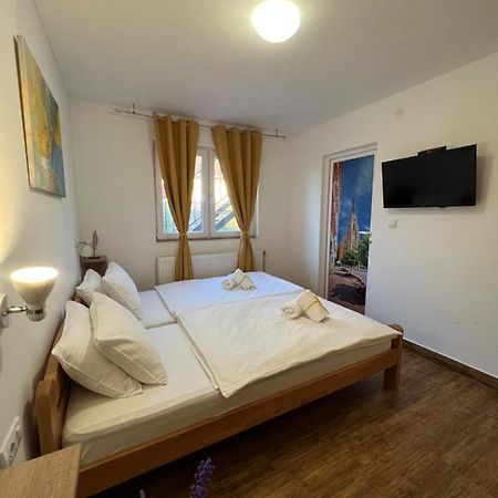 Villa Klara Нови Сад Екстериор снимка