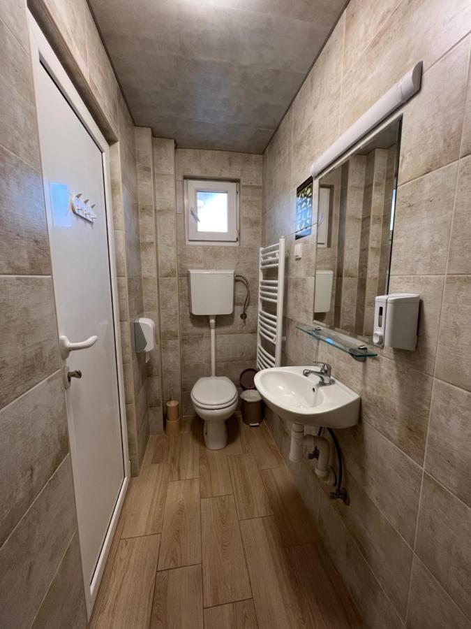 Villa Klara Нови Сад Екстериор снимка