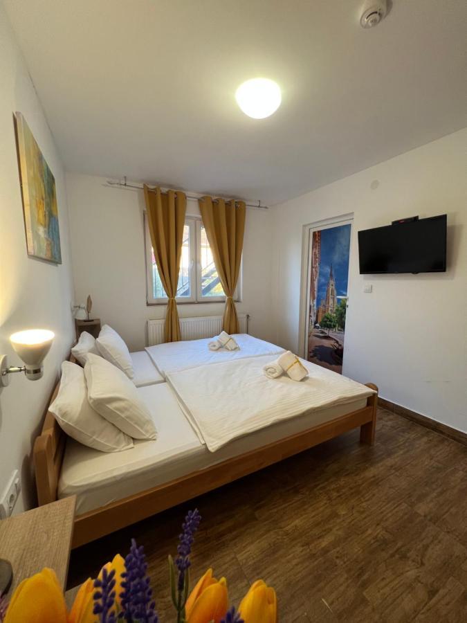 Villa Klara Нови Сад Екстериор снимка